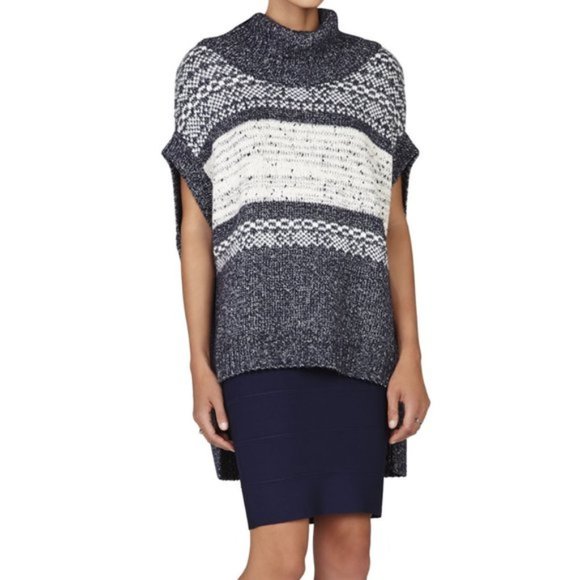 BCBGMaxazria Elinor Sweater Blue Haze Size M/L - Picture 1 of 6